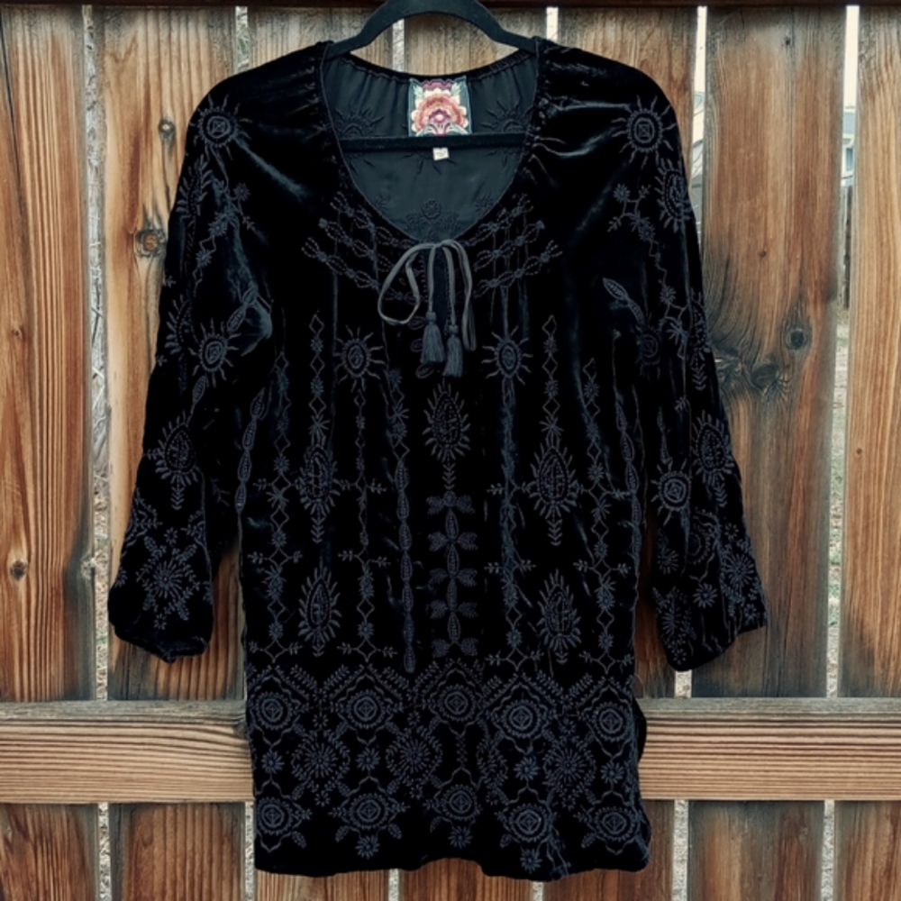 Johnny Was Althea Black Embroidered Blouse Boho Top Womens Sz Small